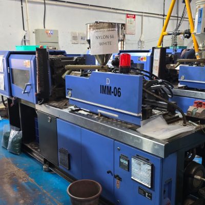 injection moulding 60 ton